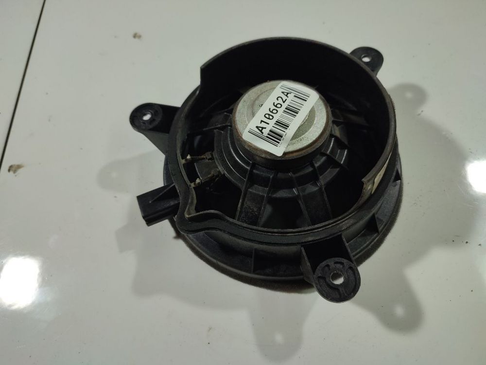 30752083 Volvo V50 2005 Speaker (audio) - Thumbnail 3