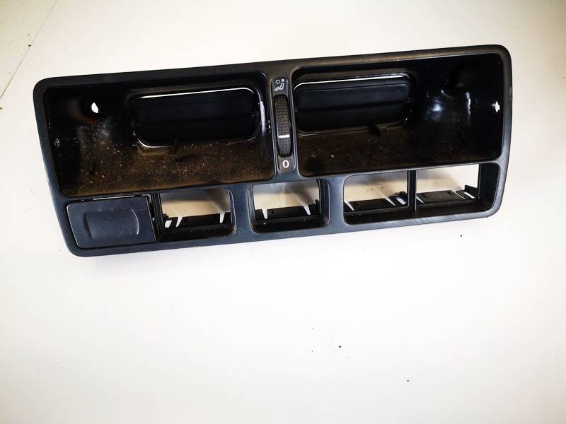 1J0819728C Volkswagen Golf 2000 Dash Vent (Air Vent Grille)