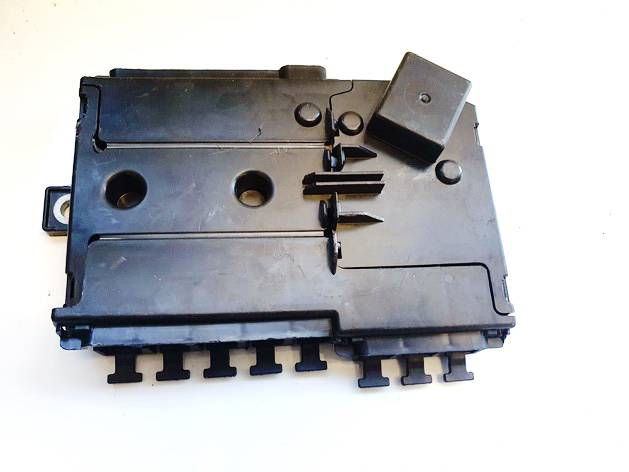 A2055402850 Mercedes-Benz C-CLASS 2017 Drošinātāju kārba