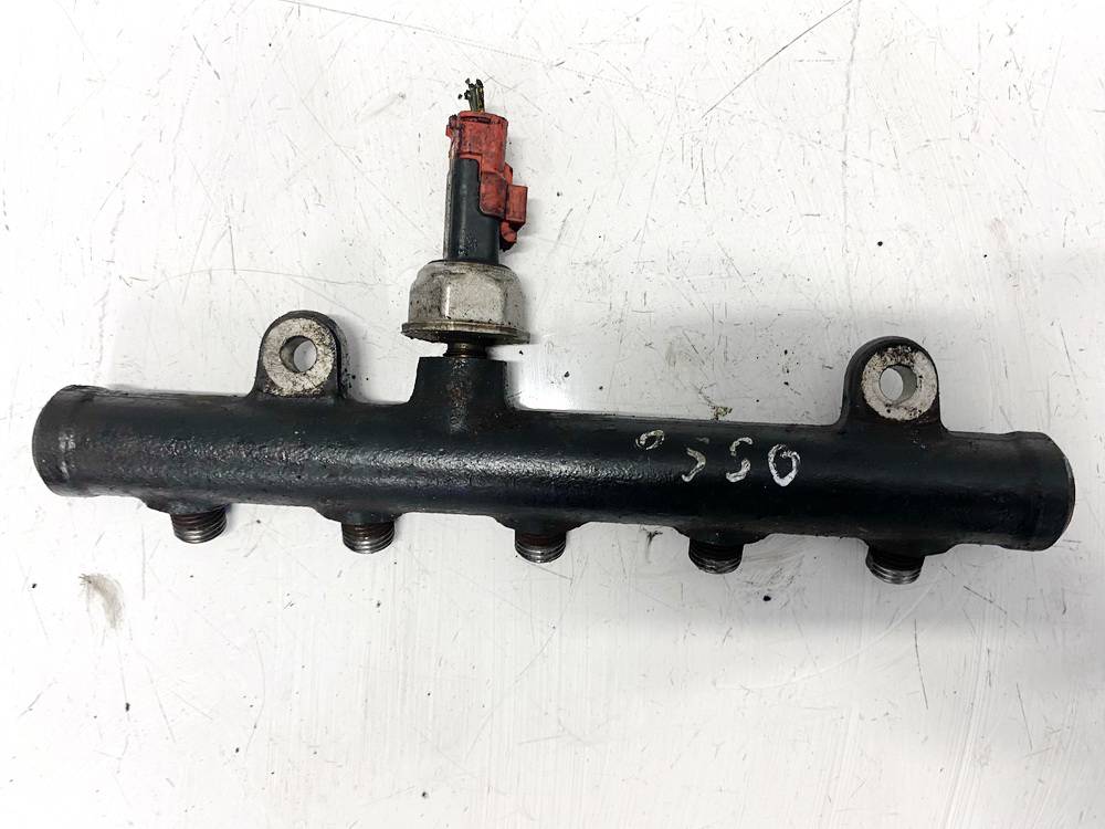 9654726280 Ford Focus 2005 Fuel injector rail (injectors)(Fuel distributor)