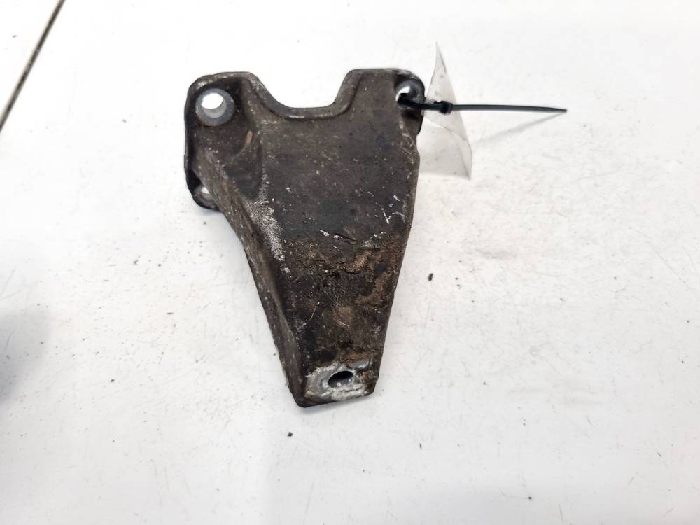 8D0399113AB Volkswagen Passat 1997 Engine Mount Bracket and Gearbox Mount Bracket - Thumbnail 3