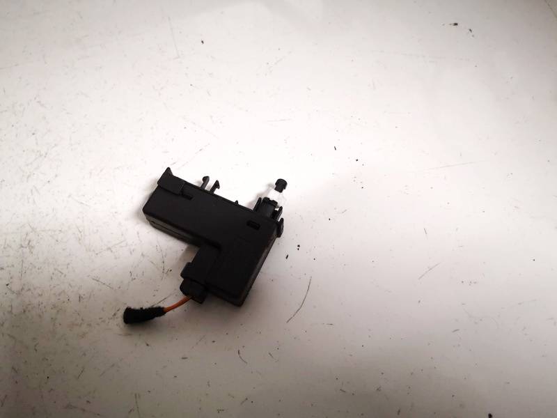 1S4113B748AD Ford Focus 2011 PILOTO MATRICULA, Interruptor de iluminación interior - Thumbnail 3