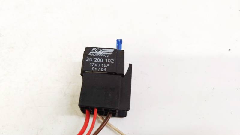 20200102 Mitsubishi Grandis 2005 Rele