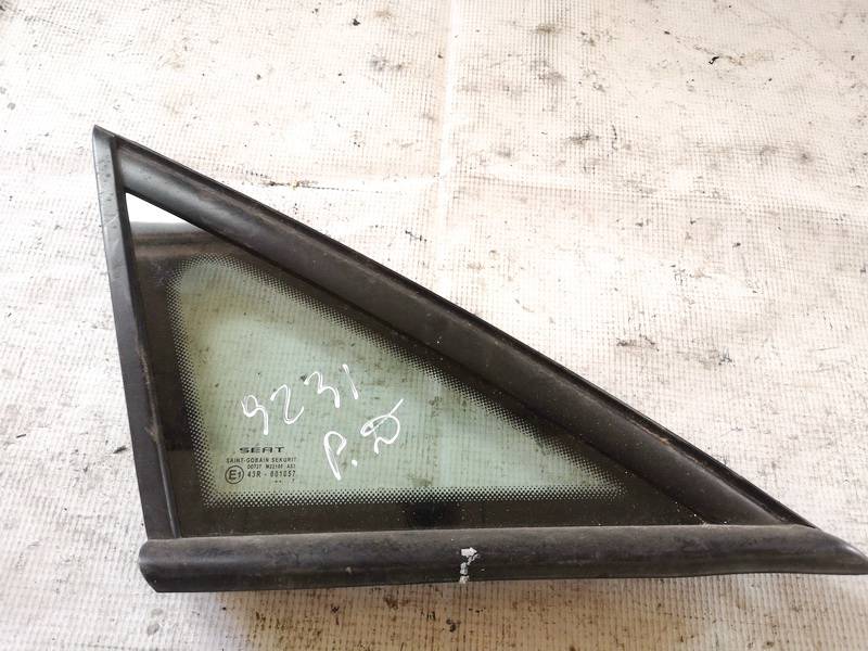 AS2 Seat Toledo 2009 Szyba okna ćwierćowego narożnego - PRZEDNIE PRAWE
