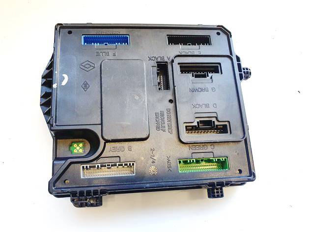 284B18853R Renault Megane 2013 Komforta bloks - Thumbnail 3