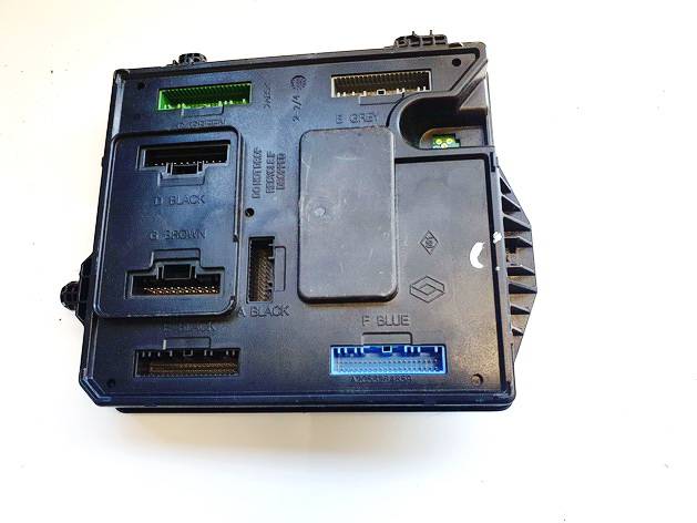 284B18853R Renault Megane 2013 Komforta bloks - Thumbnail 2