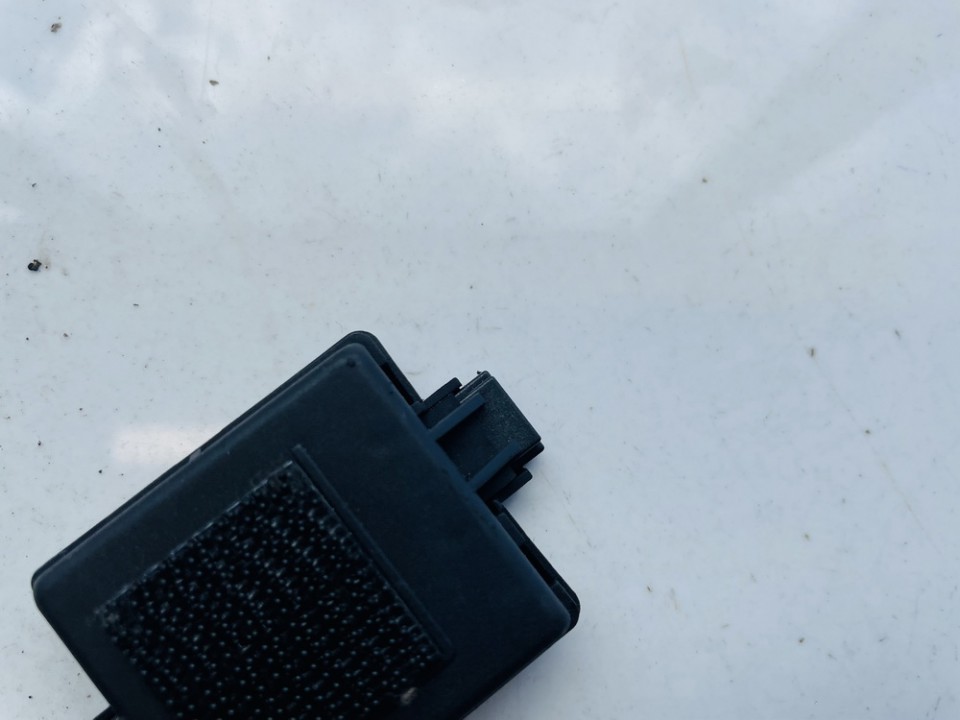 6G9T15K602AB Ford Mondeo 2007 Antenna Module Unit - Thumbnail 3