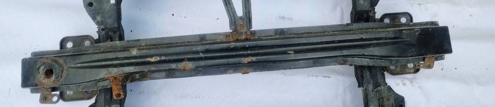 3T0807109C Skoda Superb 2011 Bamperio balkis (sutvirtinimas) P.