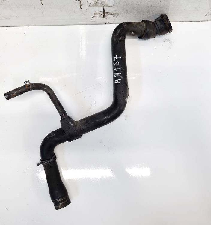 4B0121101E Audi A4 1997 Шланг радиатора