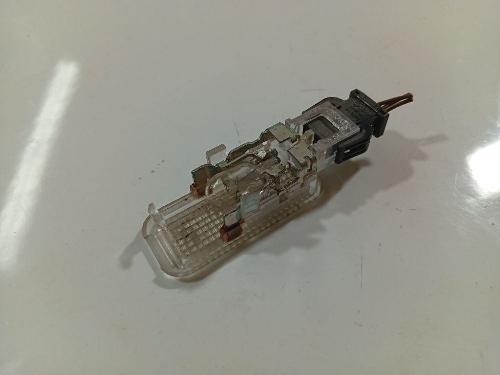893971632 Audi A3 2003 Interior lighting - Thumbnail 3