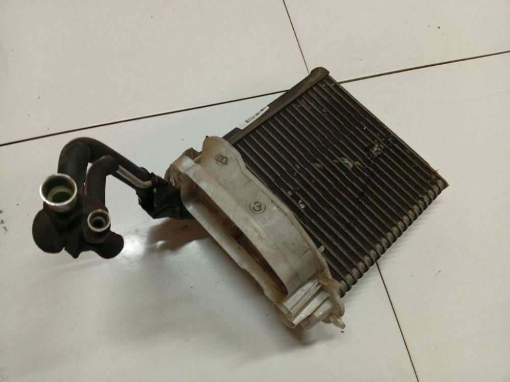 Toyota Previa 2003 Oro Kondicionieriaus radiatorius