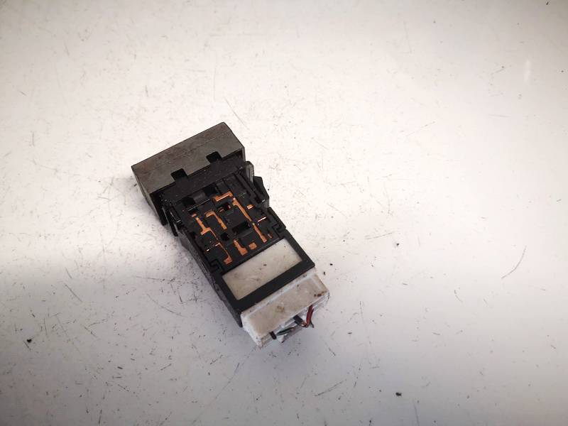 NILES06016 Nissan X-Trail 2002 Przycisk ogrzewania szyby - Thumbnail 2