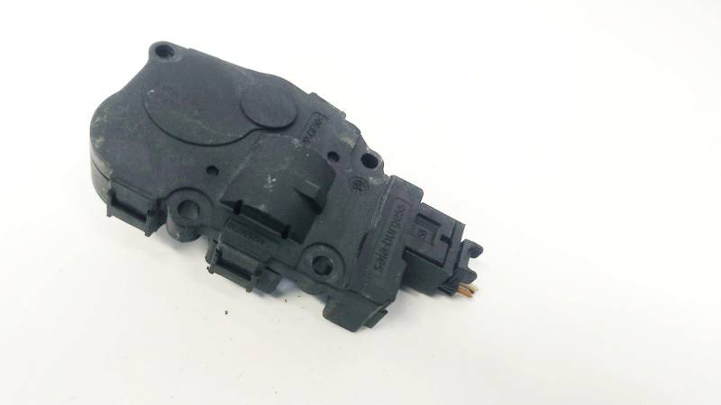 412650750 Audi A4 2016 Heater Vent Flap Control Actuator Motor - Thumbnail 3