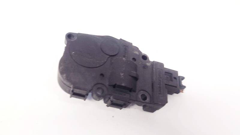 412650750 Audi A4 2016 Heater Vent Flap Control Actuator Motor - Thumbnail 2