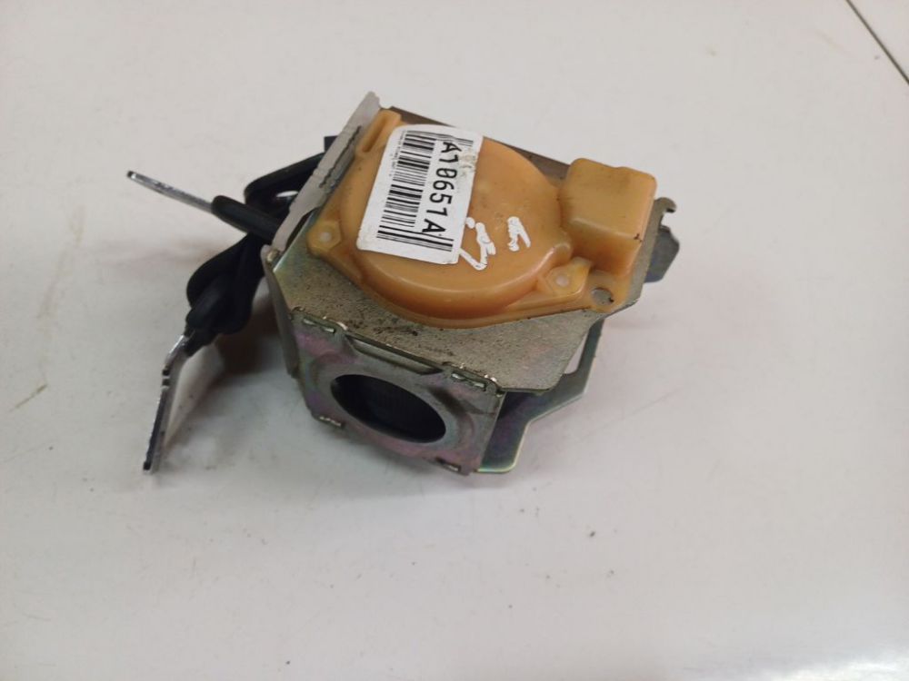 Citroen C4 Picasso 2007 Seat belt - REAR MIDDLE