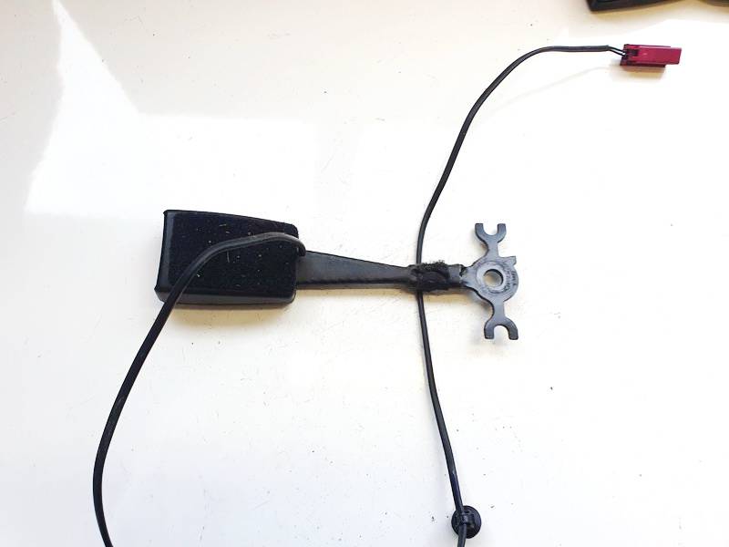 7G9N61209AC Ford Mondeo 2007 Seat belt holder (Seat belt Buckle) - FRONT RIGHT