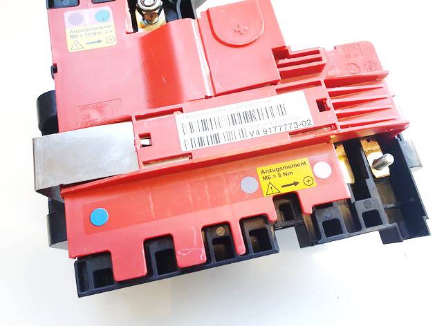 V4917777302 BMW 7-Series 2010 Drošinātāju kārba - Thumbnail 2