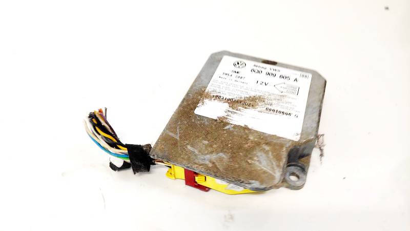 6Q0909605A Volkswagen Golf 2001 Airbag crash sensors module - Thumbnail 2