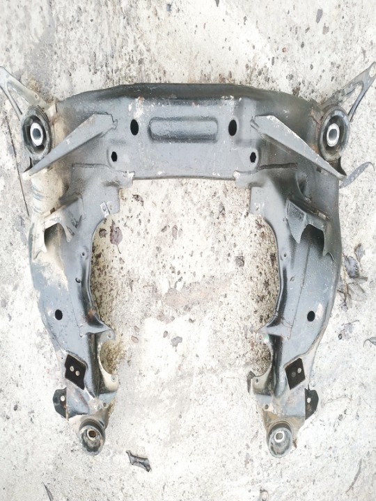 Skoda Superb 2006 Belka silnika - PRZEDNIE - Thumbnail 3