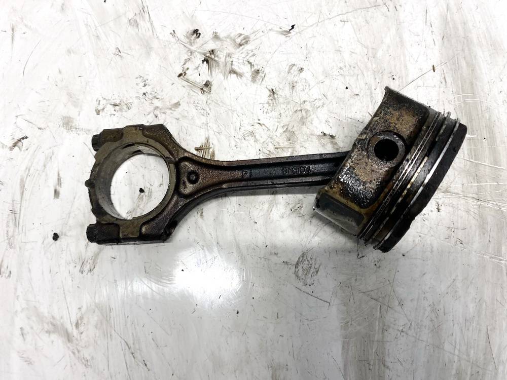 10BB14 Hyundai i30 2007 PISTON, Pistón con biela