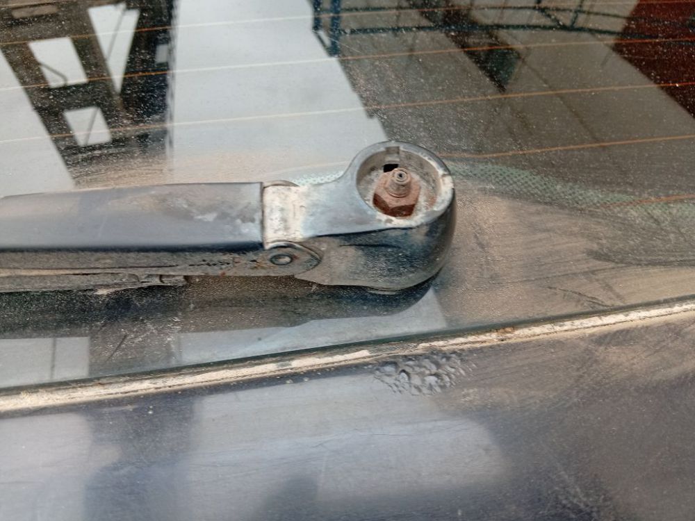 Audi A4 1996 Galinio lango valytuvu varikliukas G. - Thumbnail 3