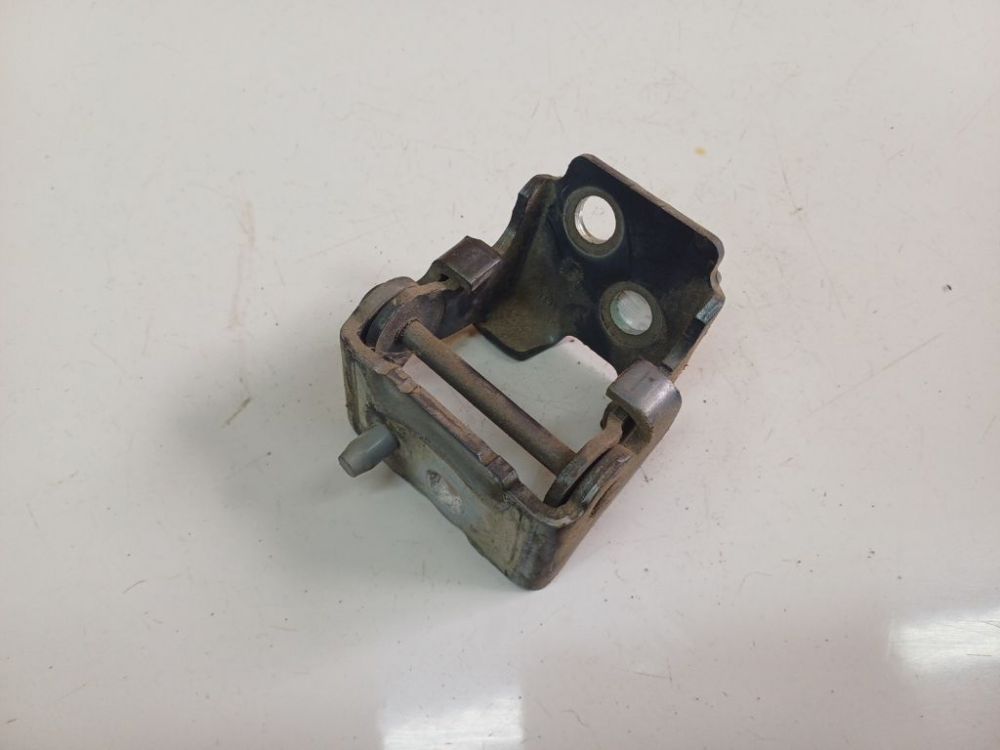 Citroen C5 2009 Door Hinge - REAR - Thumbnail 2