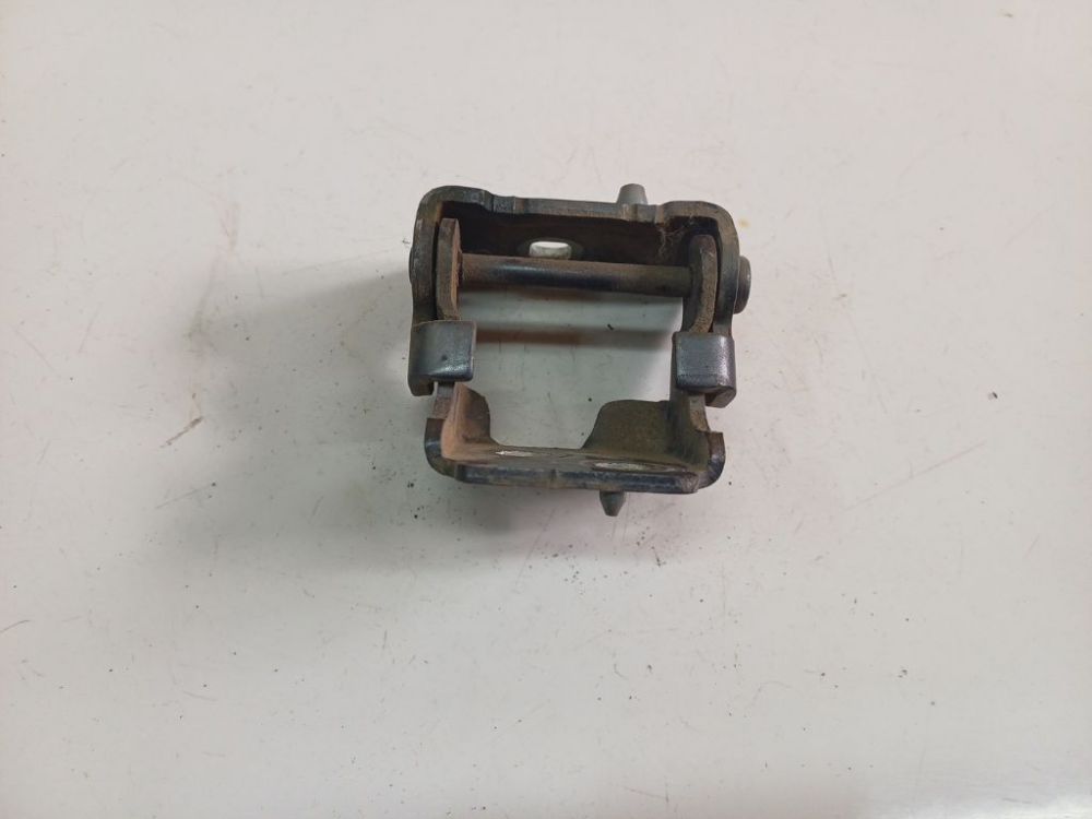 Citroen C5 2009 Door Hinge - REAR - Thumbnail 3