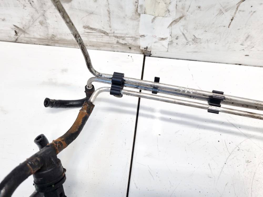 Seat Leon 2006 Fuel tube (tube injector) - Thumbnail 3