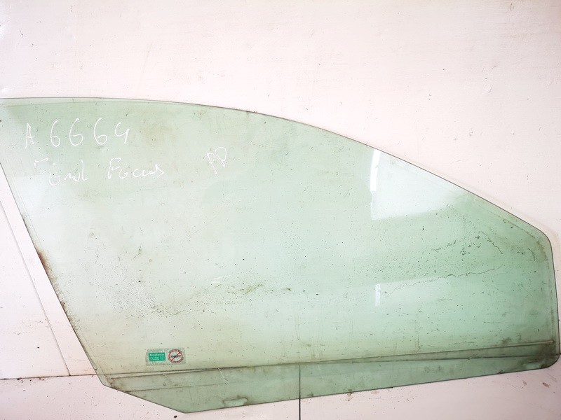 Ford Focus 2001 Vitre de Porte Avant Droite