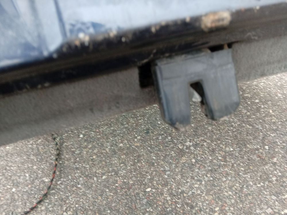 Audi A4 1996 Galinio Dangcio spyna G. (kapoto)