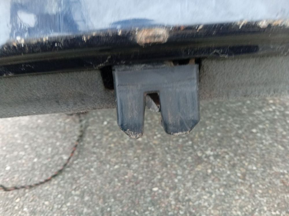 Audi A4 1996 Aizmugurējā vāka slēdzene - AIZMUGURE - Thumbnail 3