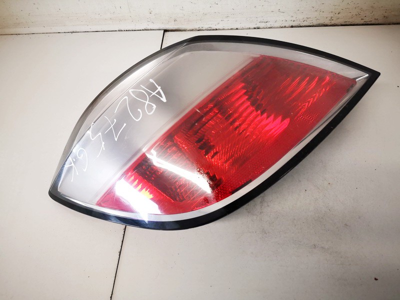 159731 Opel Astra 2005 Galinis Zibintas G.K.