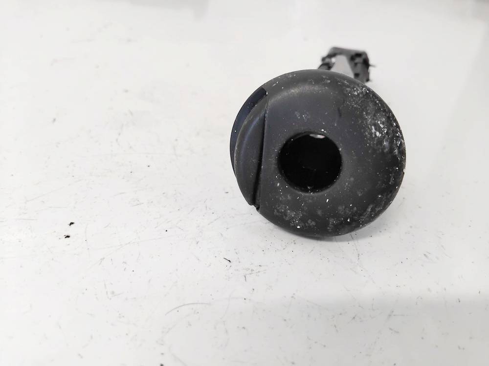 1K0881939B Skoda Octavia 2005 Citas daļas