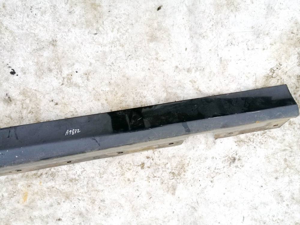 51717062298 BMW 3-Series 2008 Right Sill Moulding - Thumbnail 2