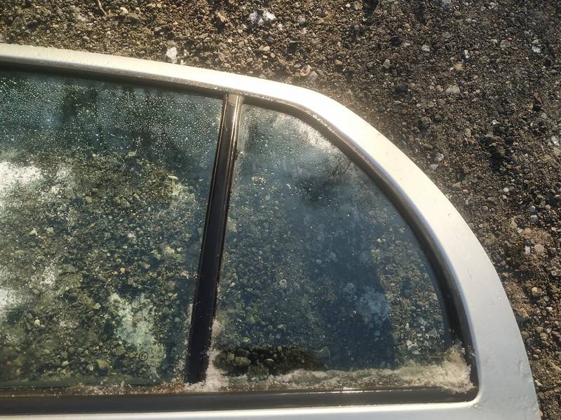 AS2 Toyota Yaris 2006 Zamek drzwi - TYLNE LEWE