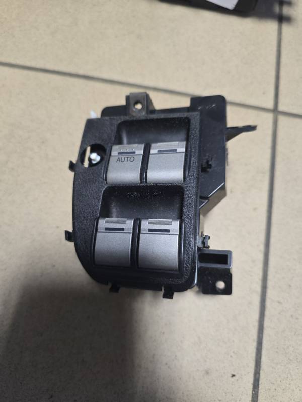 SJDM27708 Honda FR-V 2009 Power window control (Window Regulator-Window Switch)