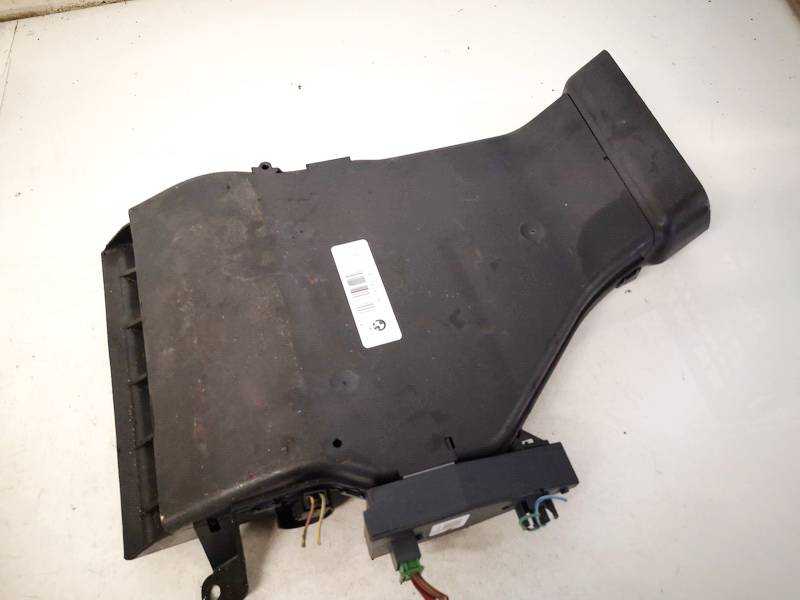915858304 915858304 Electric Auxiliary Heater Element Unit BMW 5