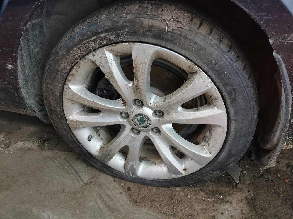 5X112 Skoda Superb 2010 Wheels kit R17 - Thumbnail 3