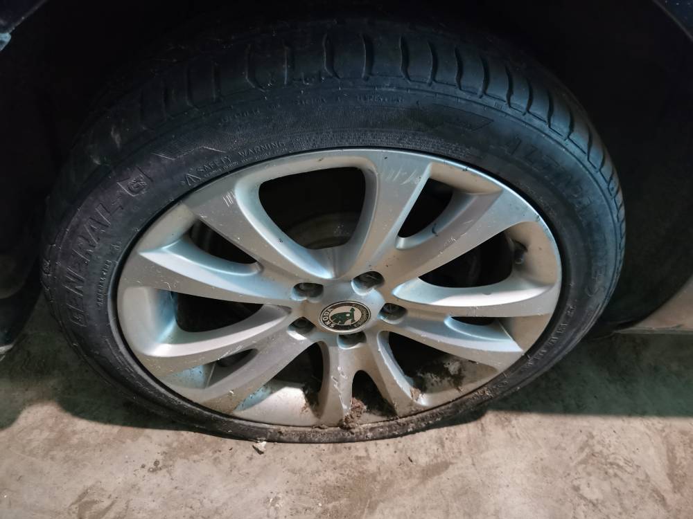 5X112 Skoda Superb 2010 Wheels kit R17 - Thumbnail 4