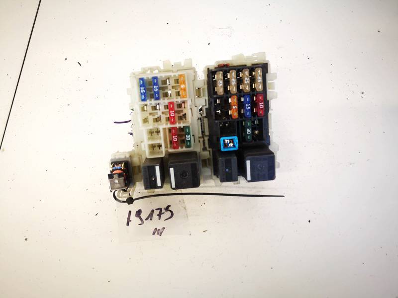 6G9T14K131AA Ford Galaxy 2008 Fuse box