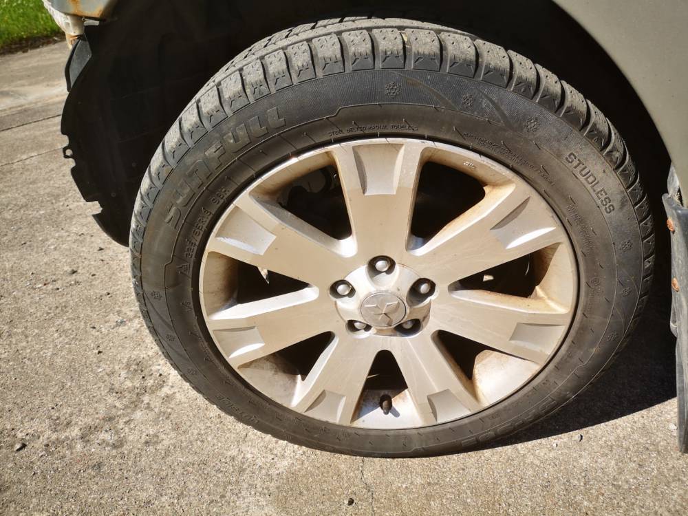 5X114.3 Mitsubishi Outlander 2007 Liettuan renkaiden komplekti R18 - Thumbnail 4