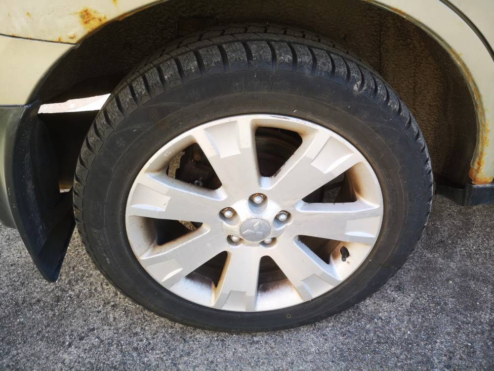 5X114.3 Mitsubishi Outlander 2007 Liettuan renkaiden komplekti R18 - Thumbnail 5