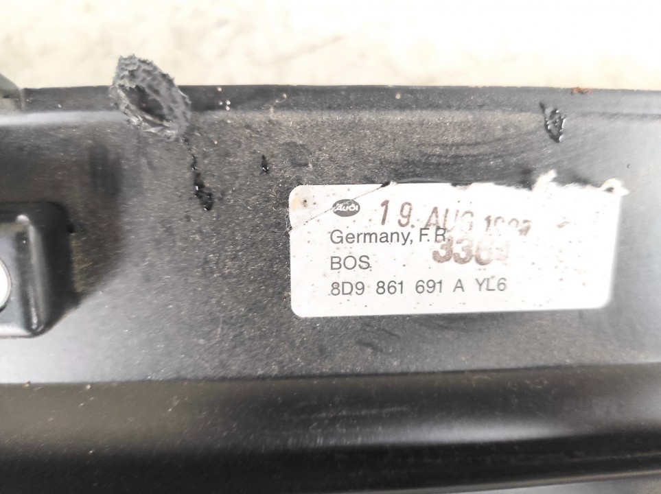 8D9861691 Audi A4 1997 Boot Cover - Thumbnail 3