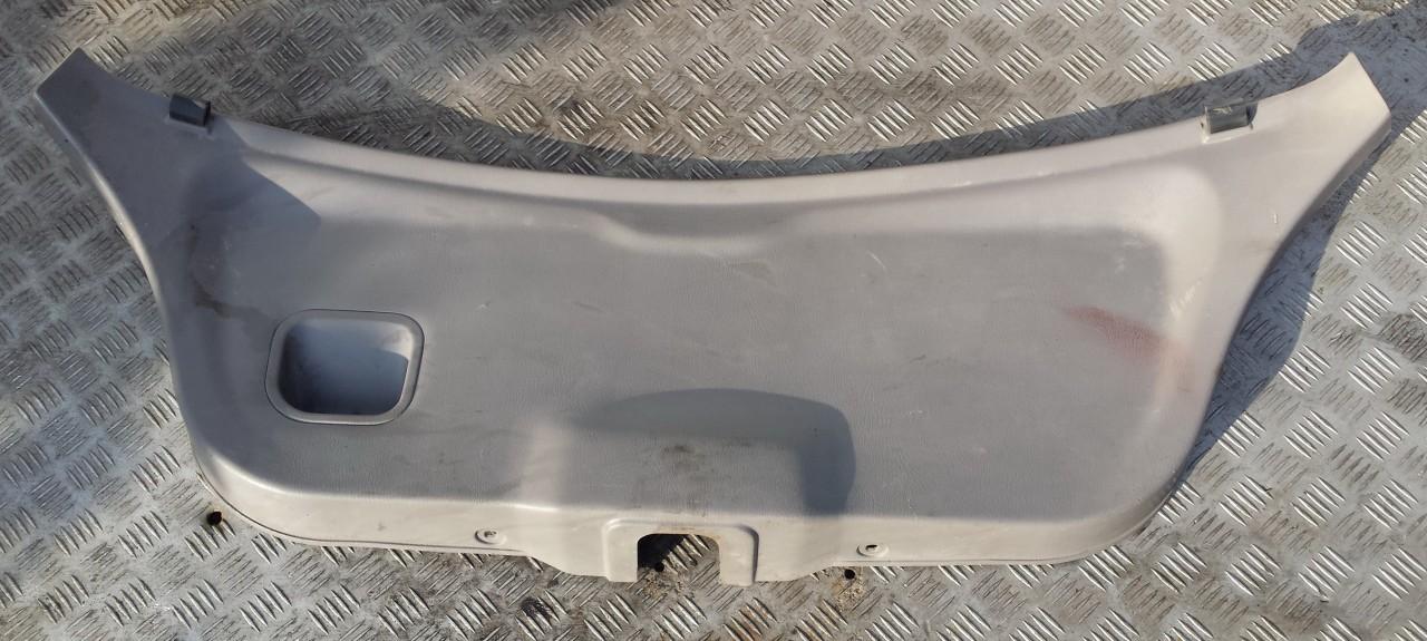 90900BM400 Nissan Almera 2000 Sisätilan koristelu (muovit)