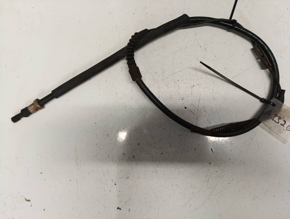 Opel Tigra 2005 Rankinio stabdzio trosai