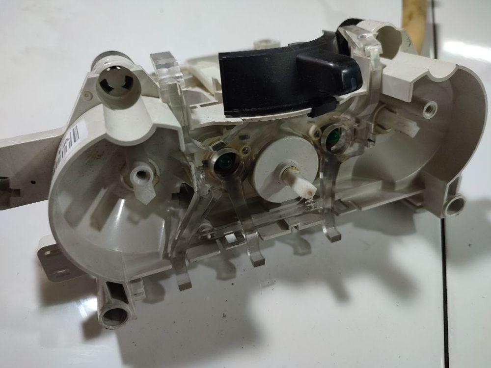 Daihatsu Materia 2010 Climate Control Panel (heater control switches) - Thumbnail 2