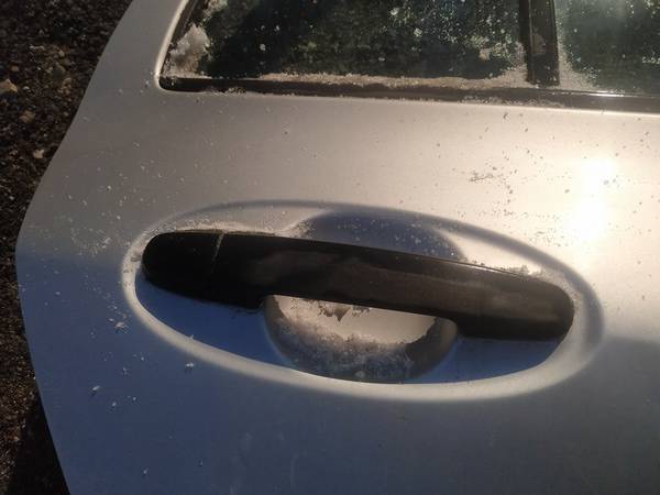 Toyota Yaris 2006 Zewnętrzna klamka drzwi - TYLNE PRAWE