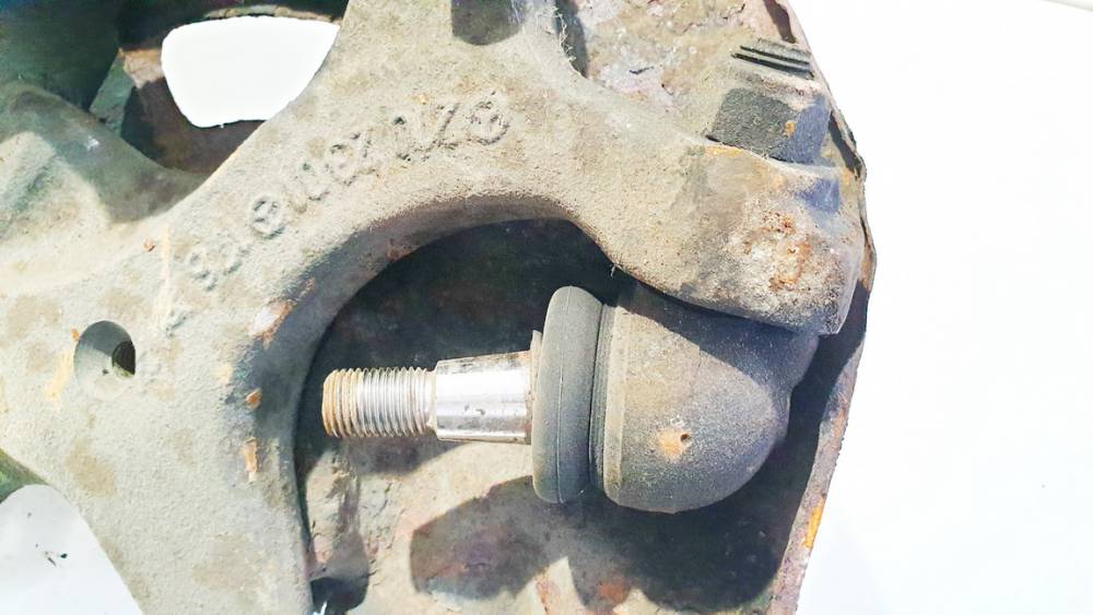 Mercedes-Benz E-CLASS 2001 Кулак поворотный передний правый - Thumbnail 3