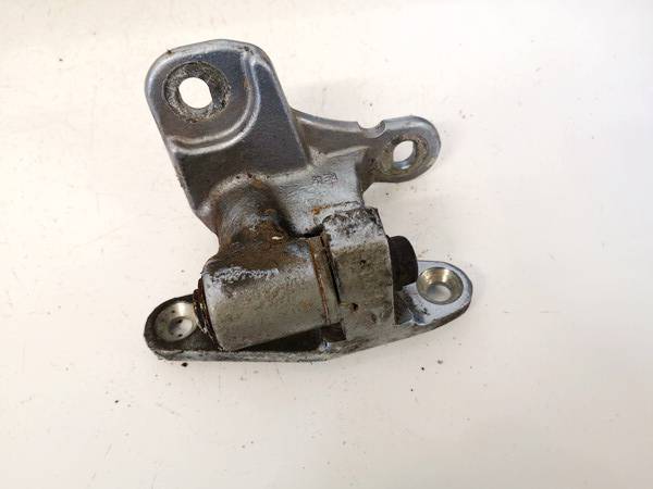 Mercedes-Benz B-CLASS 2005 Aizmugurējo durvju eņģe - AIZMUGURE