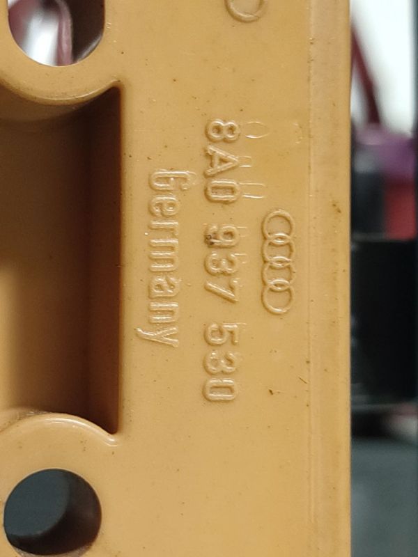 8A0937530 Volkswagen Passat 1999 Saugikliu deze - Thumbnail 4